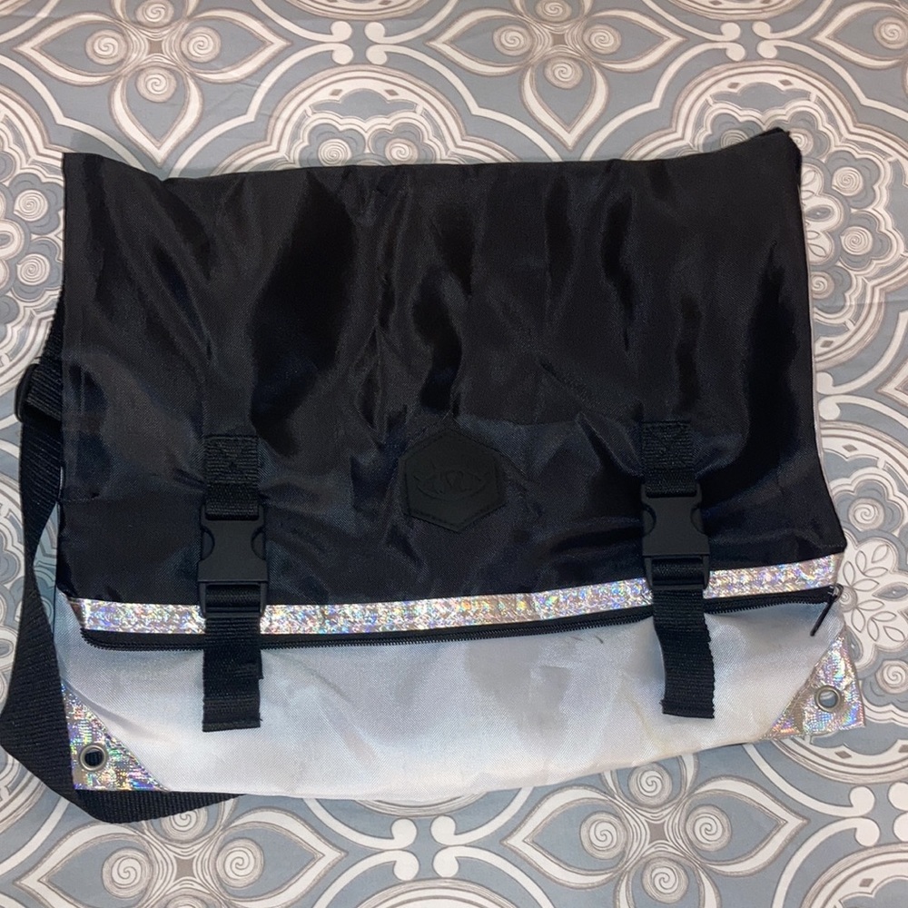 Bundle of 2 Lululemon seawheeze bags (2014/2015) - Picture 2 of 10